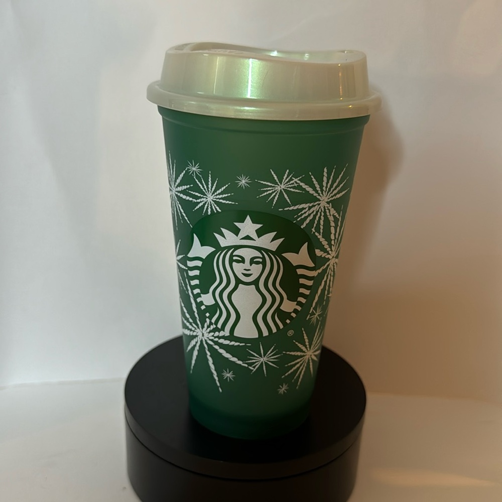 Tumbler Starbucks 16 ounces nwot great gift with a gift card and k-cups